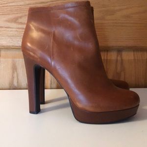 Gianni Binni brown leather bootie size 7.5